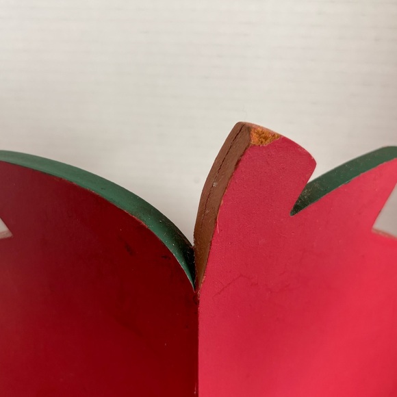 Red Strawberry Wall Shelf - Decorative Home Wall Decor Vintage - Picture 3 of 10